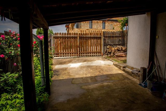 Villa Beni  4-Bedroom Private House