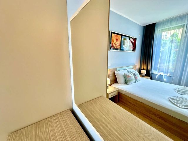 Apartment with Terrace  Royal Sun