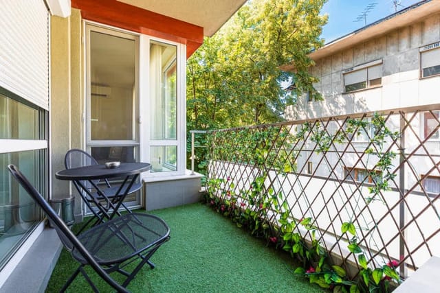 Stylish 2BD Apartment with a Nice Cozy Terrace