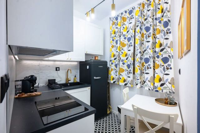 Your Home in Sofia - Cute and Central Apartment