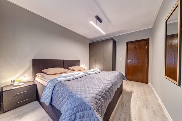 Ski Slope Retreat at Dream View