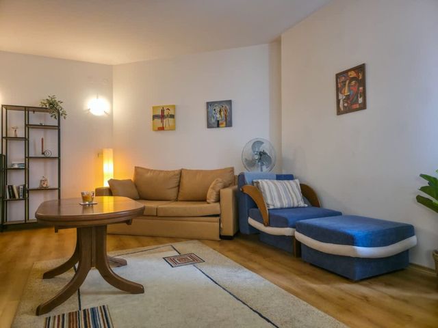 Charming 1BD Flat at Edelweiss Inn, Bansko