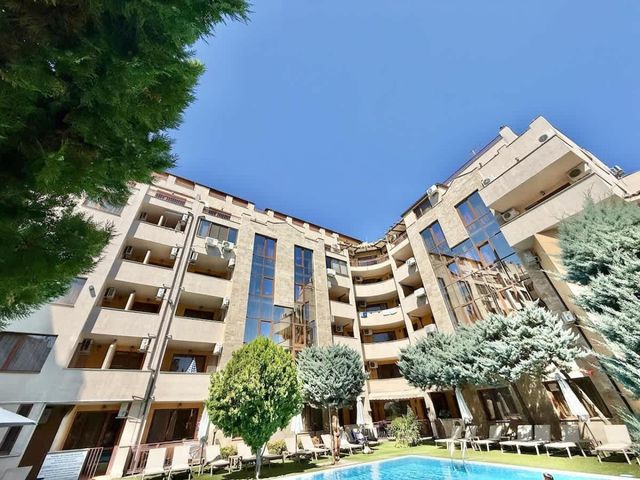 Cozy apartment in Emerald Paradise