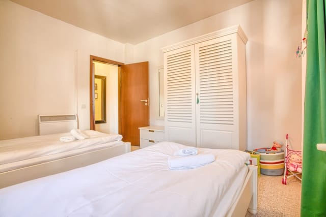 Bansko Royal Towers - 2BD Flat + Parking - Photo 4