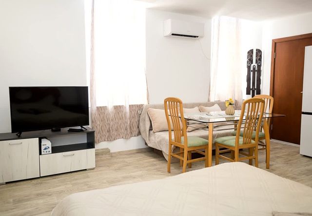 Maria Luiza Studio I | Cozy Open Layout