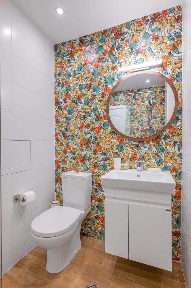 Charming Urban Retreat: Stylish 1BD Flat near NDK