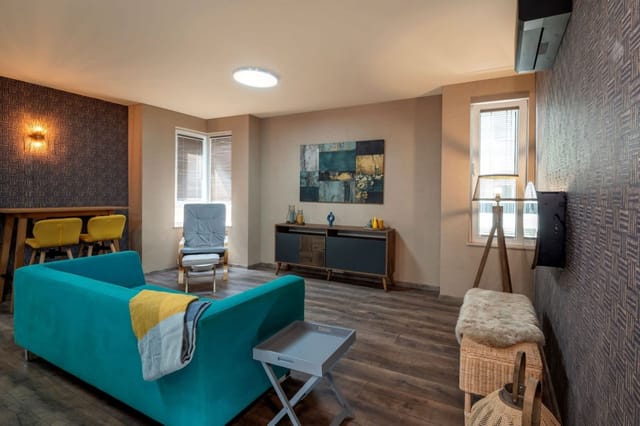 Plovdiv ArtNest: Stylish Apartment in the City Center