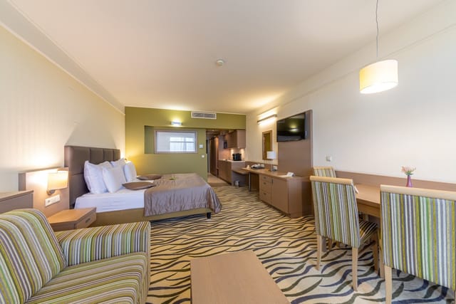 One Bedroom Room in the Flamingo Grand Hotel