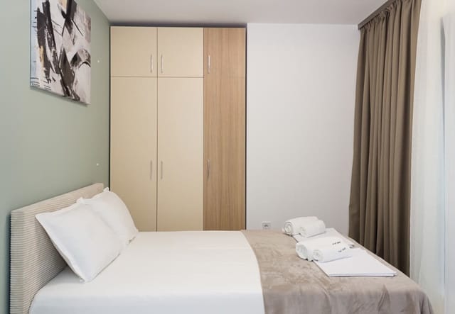 1BD Home near Varna's Sea Garden