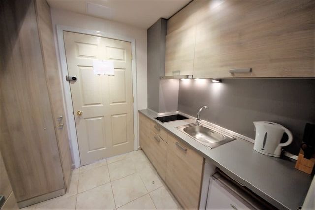 Cozy Soth Pearl  Pool View Studio with balcony