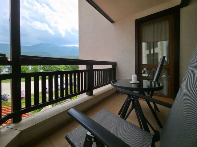 Charming 1BD Flat at Edelweiss Inn, Bansko - Photo 2