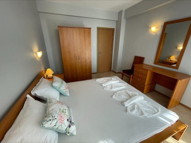 Nice 2 bedroom apartment in Sunny Beach Hills