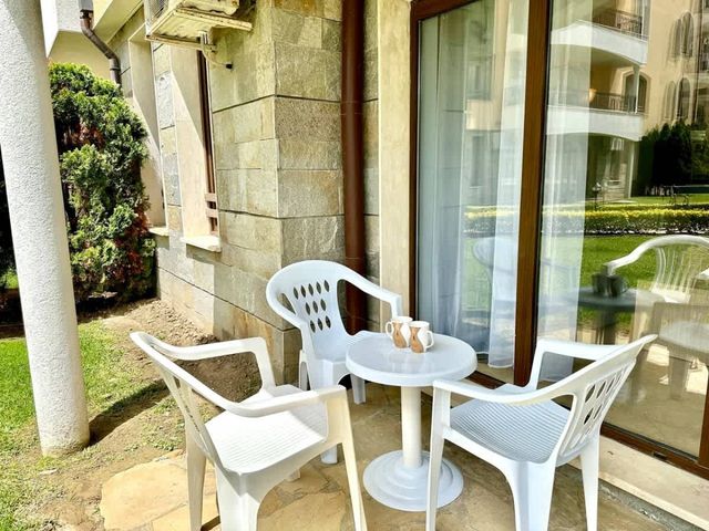 Apartment with Terrace  Royal Sun