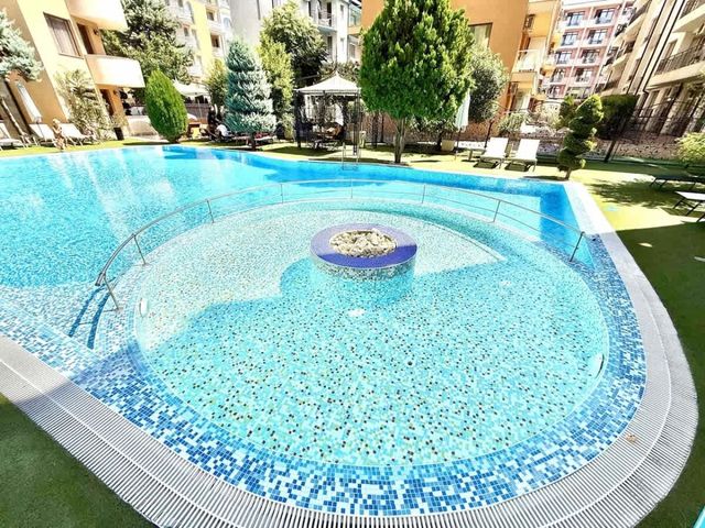 Cozy apartment in Emerald Paradise