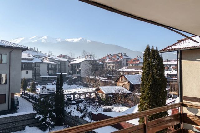 Cozy and Spacious House in The Heart of Bansko - Photo 2