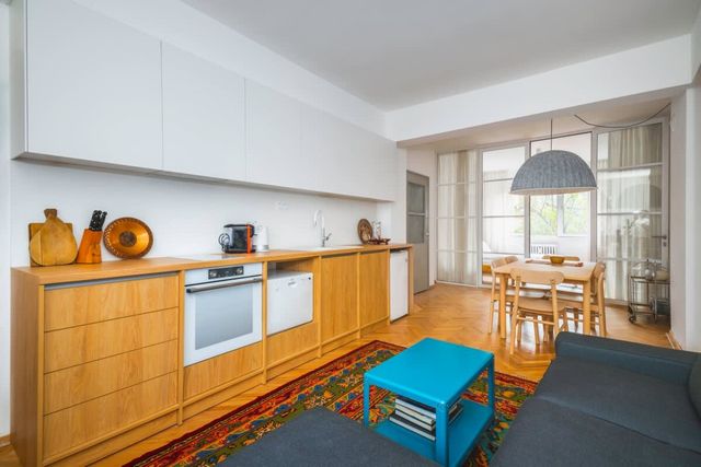 Cozy 2BD Flat in The Vintage Spot