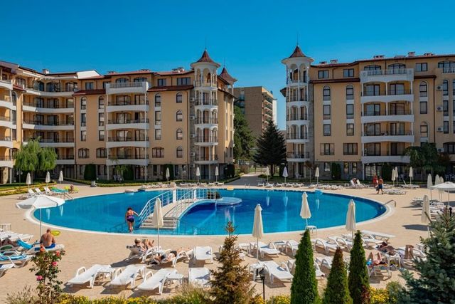 Cozy 1 bedroom apartment in Royal Sun