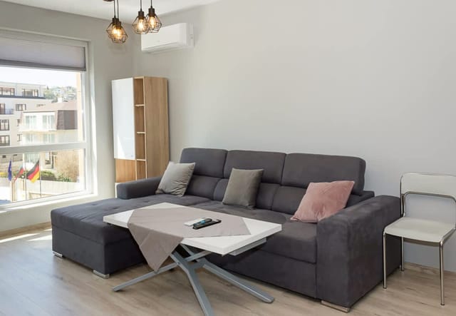 Sunny 1BD Flat in St Constantine & Helena Complex