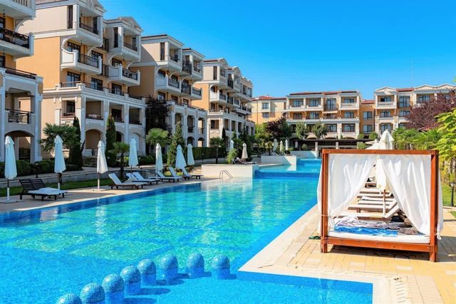 Cozy Kavaci  Apartment with Balcony