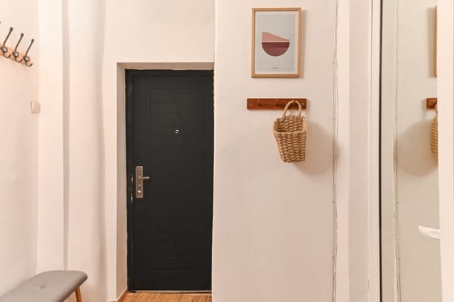Cosy&Art 1BD Apartment next to Slaveykov Square