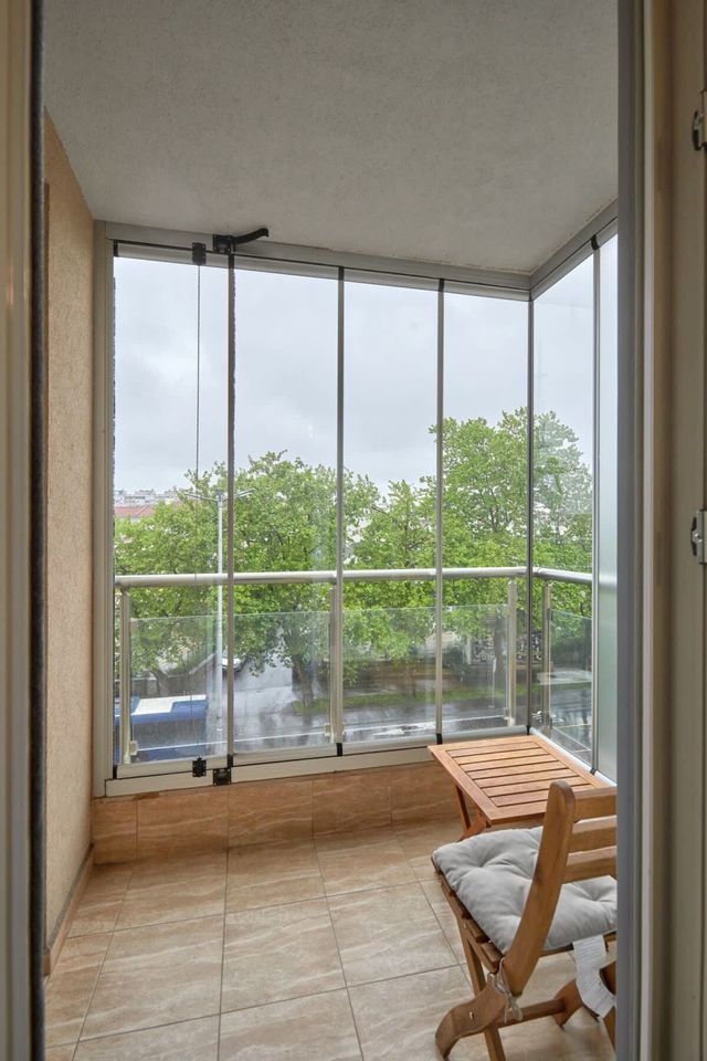 The Little Things - New Apt with Parking