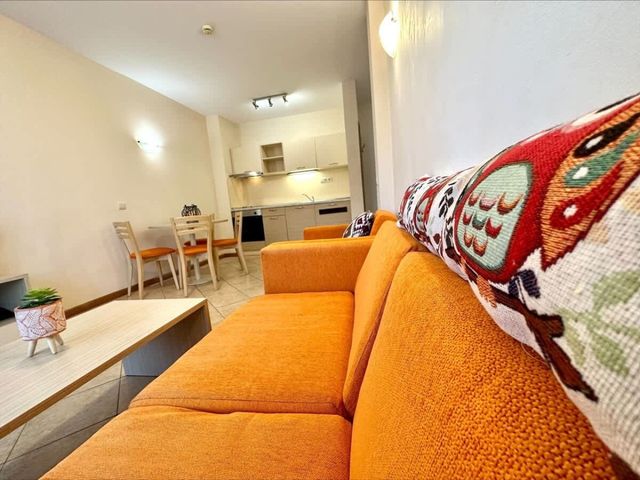 Cozy apartment with balcony in Royal Sun