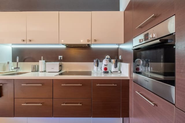 iLonka's Home | 1 BDR with Workspace and Terrace