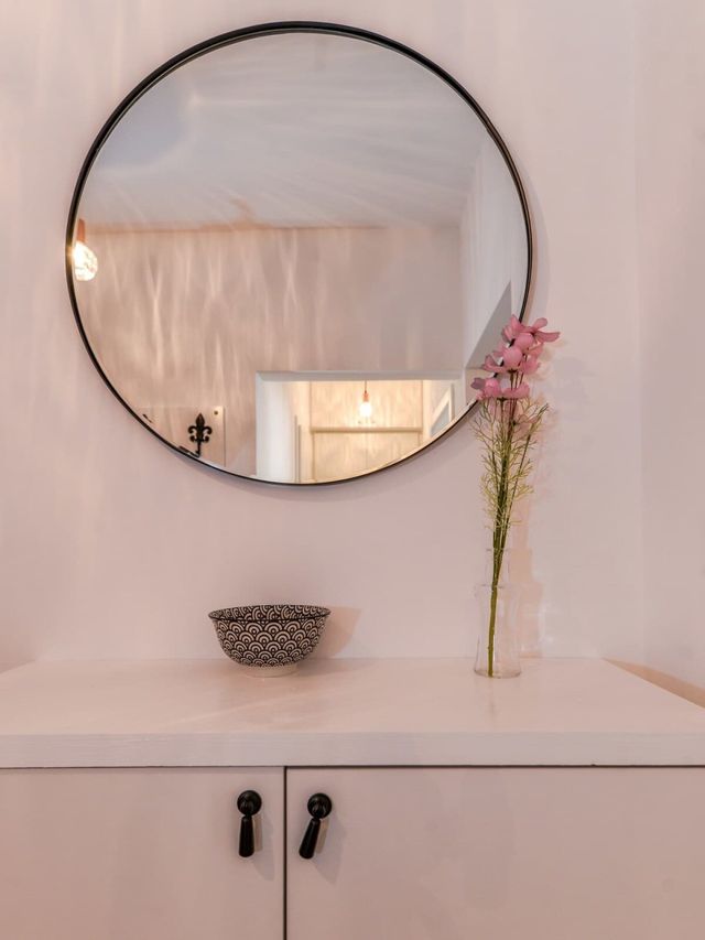 Stylish 2BD Flat w Balcony & Fast WiFi - Lozenets