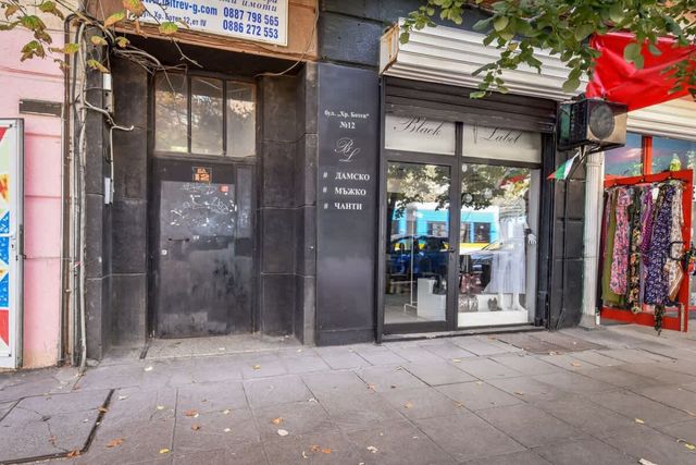 • Kanso Japan • 2-BDR Central Flat with Balcony