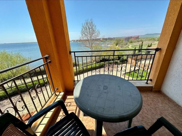 Cozy Aheloy  3 pokoje  Superior apartment