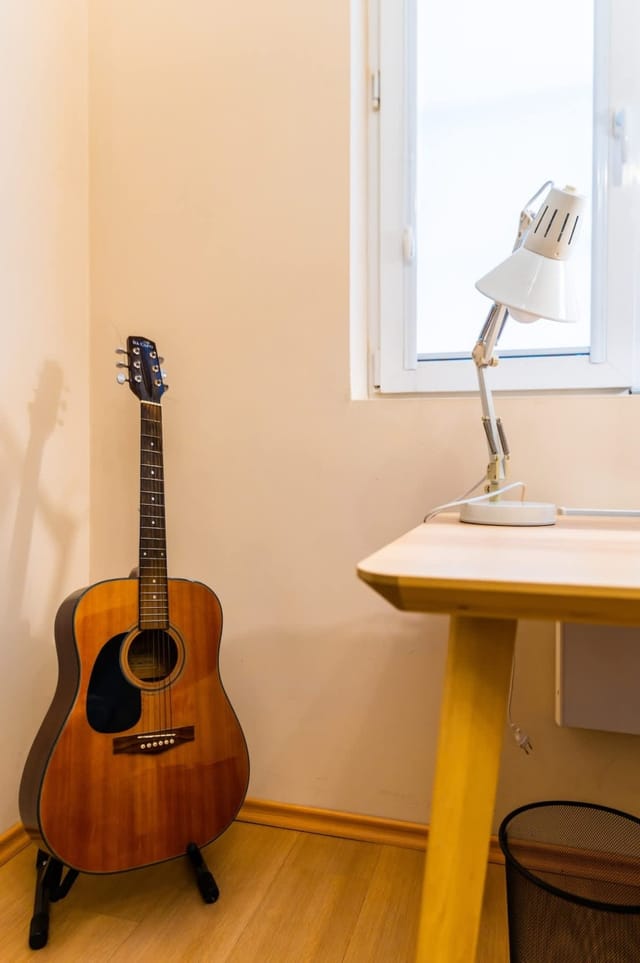 Sofia’s Best Area - Workspace+300 MBPS WiFi