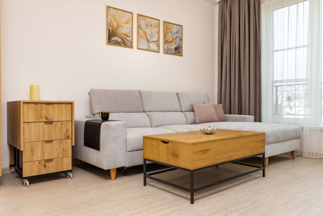 Magnolia Gardens - 1BD with Balcony & Parking