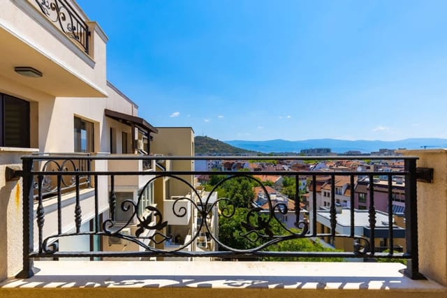 Modern and Cozy 1BD in the Top Centre of Plovdiv