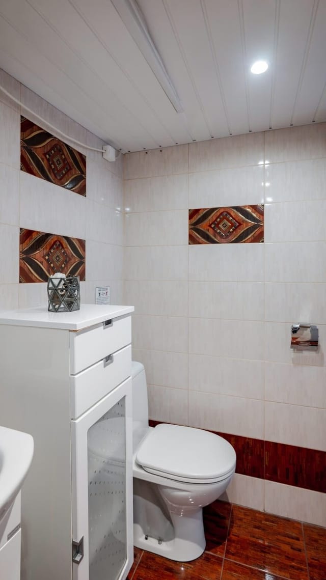 Central Cozy 1BD Compact Chic Living