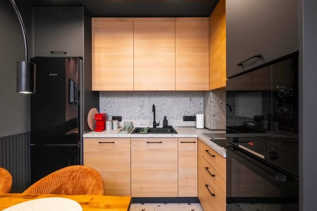 Modern&Central 2-BD with Parking