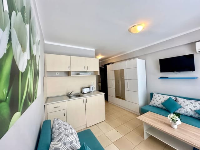 Cozy studio in Jasmine Club