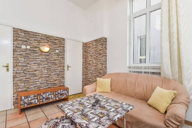 Historical Lion's Bridge 1-Bedroom Apartment