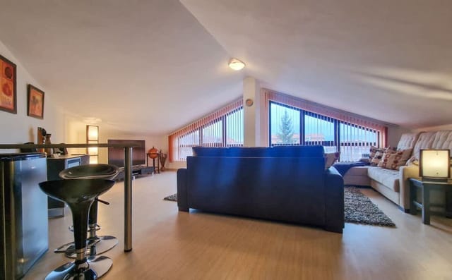 Glazne River View - 2BDR | 2BTHR Flat with a View