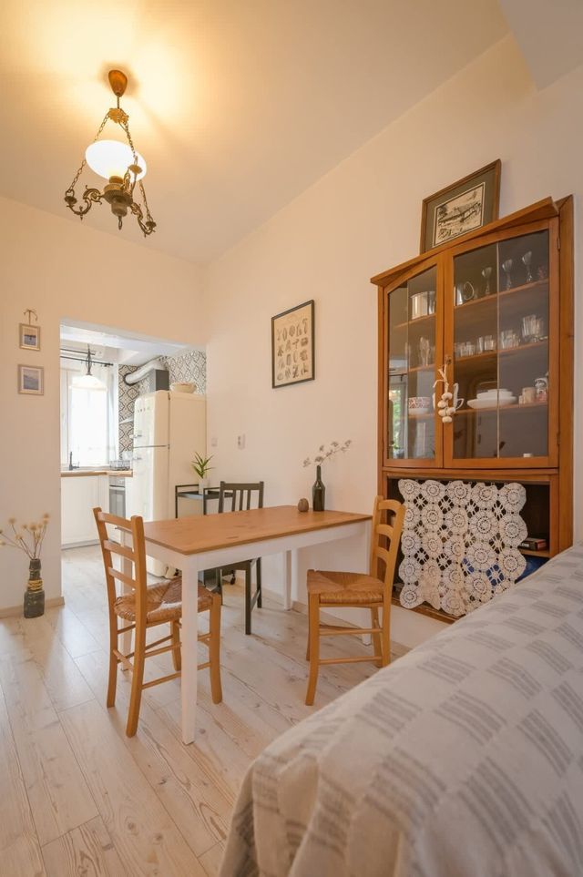 The Simple Place ~ Close to Slaveykov Square