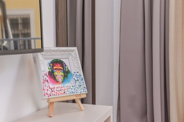 MOCCA Studio - Crystal Garden