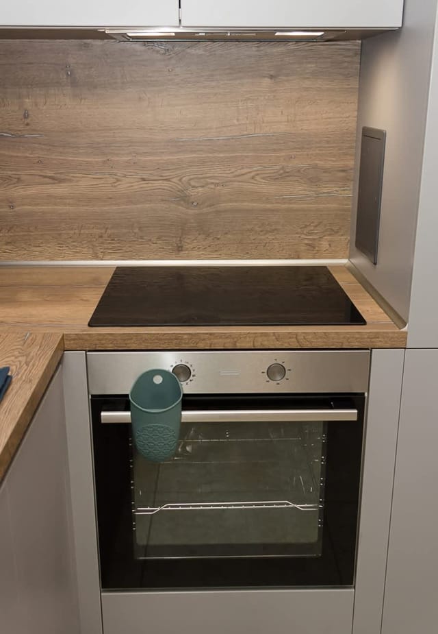 Blue Wave Varna- 2BD Flat with Parking