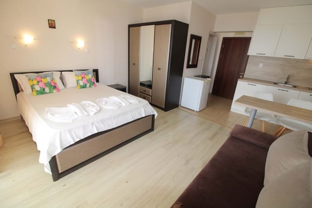 Cosy Studio with Pool and Sea View in Ivet - Photo 2