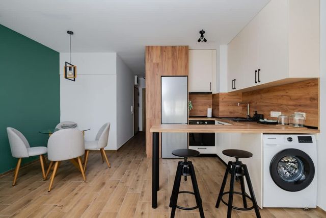 Green Haven Under the Roof