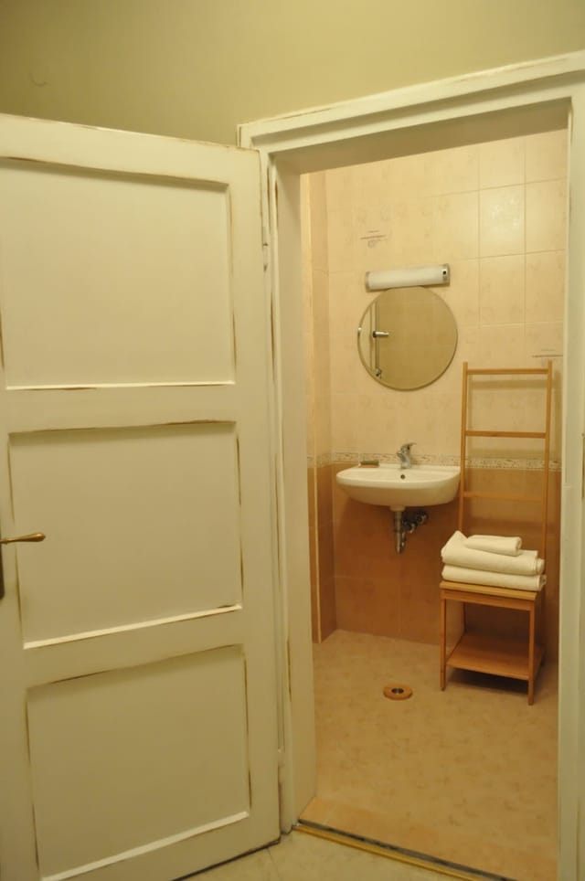 ART-ament, a unique central flat