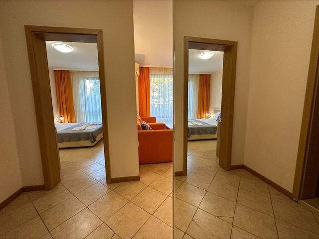 Cozy apartment with balcony in Royal Sun