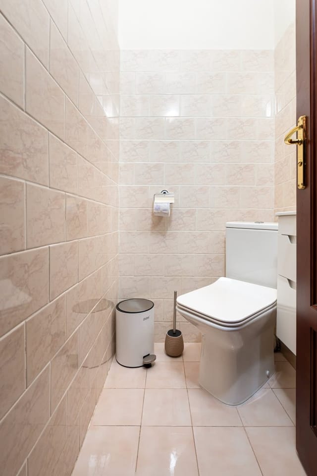 Centrally-located 1BD Apartment near Kapana