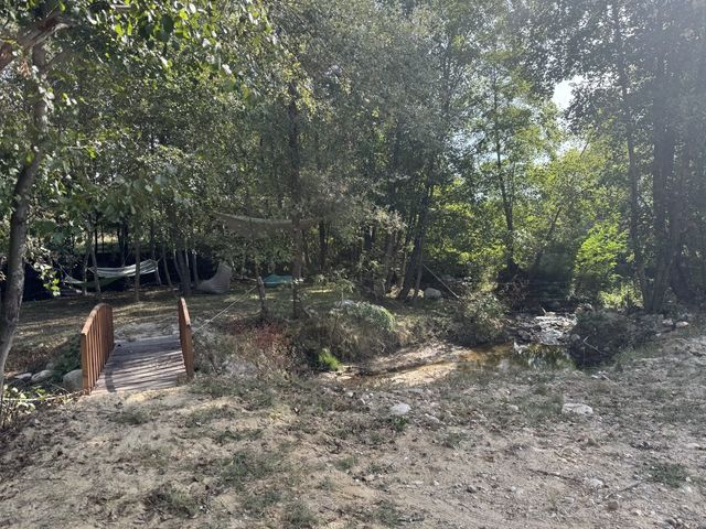 Zornitza Family Estate - Baraka