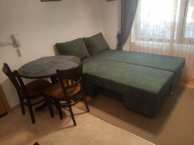 Cozy One-Bedroom apartment with Nature View