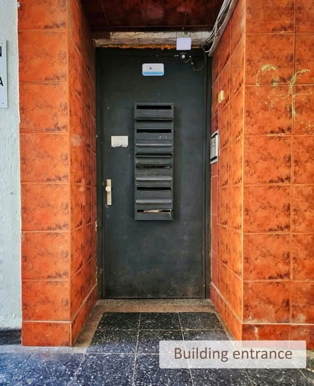 Top Center 2BD Luxurious Flat with Shared Terrace