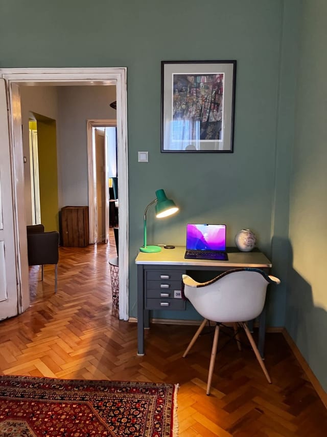 ART-ament, a unique central flat